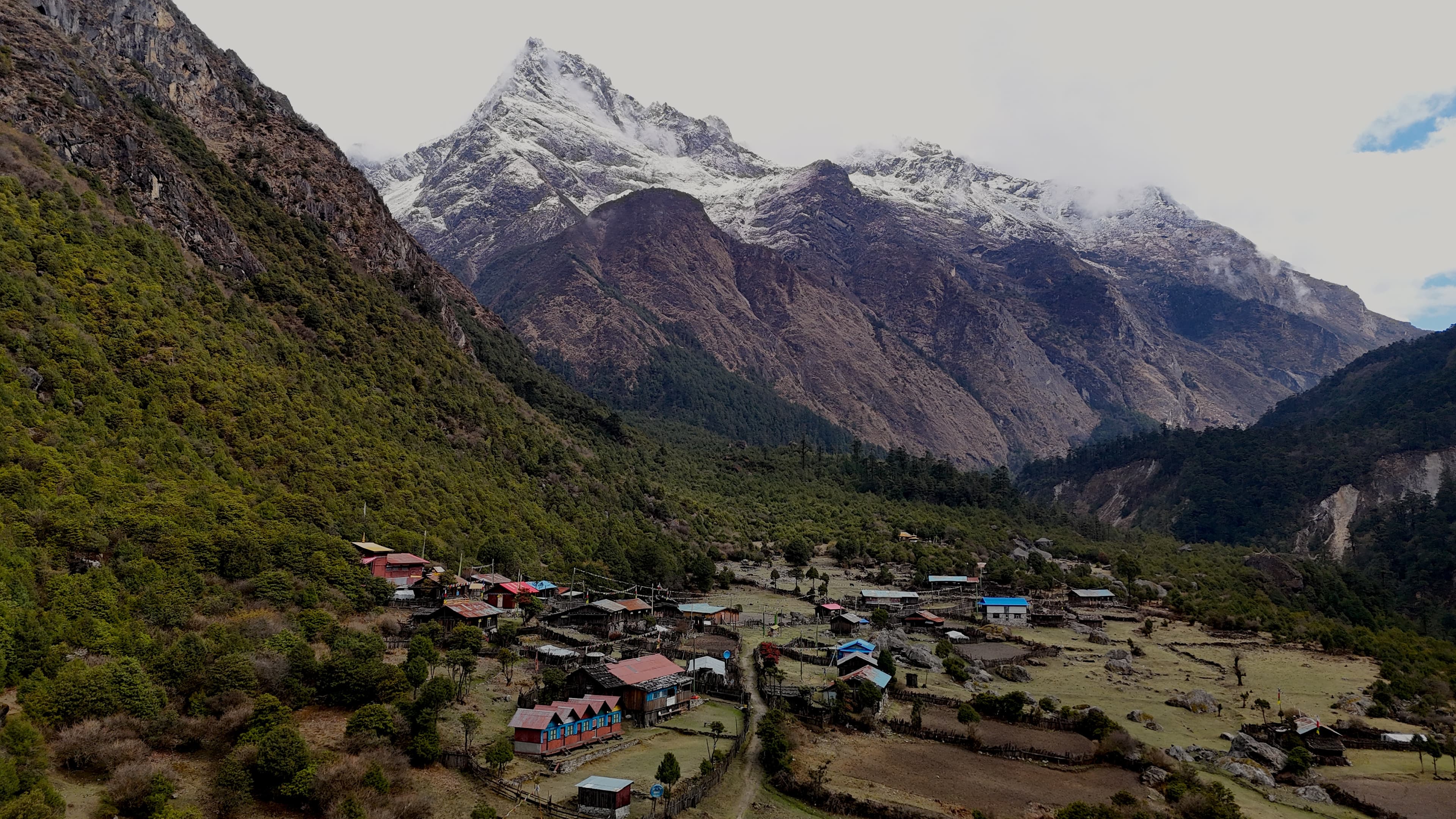 Trekking Image